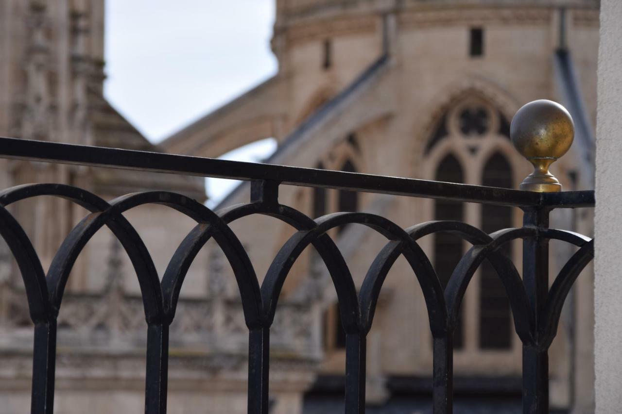 Contemplando La Catedral By Exclusive Burgos Apartments Luaran gambar